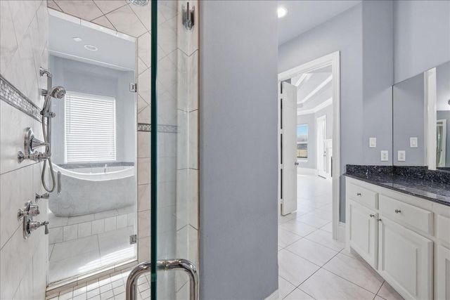 10041 Jay Road, Hitchcock, TX 77563