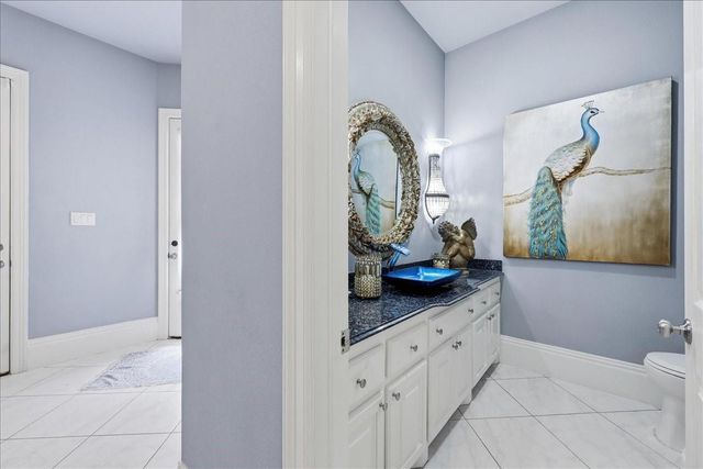 10041 Jay Road, Hitchcock, TX 77563