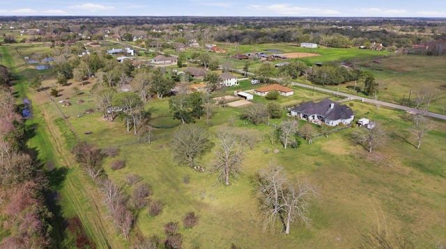 10041 Jay Road, Hitchcock, TX 77563