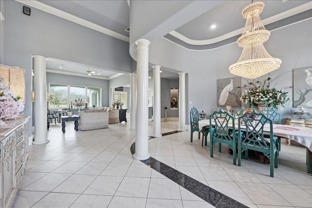 10041 Jay Road, Hitchcock, TX 77563