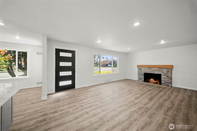 1717 Lake Park Drive SW, Tumwater, WA 98512