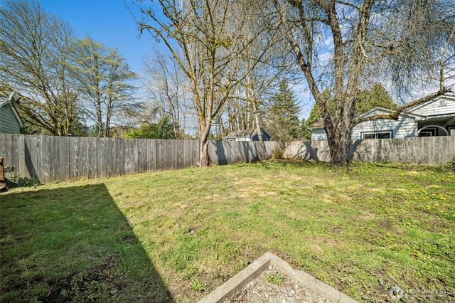 1717 Lake Park Drive SW, Tumwater, WA 98512