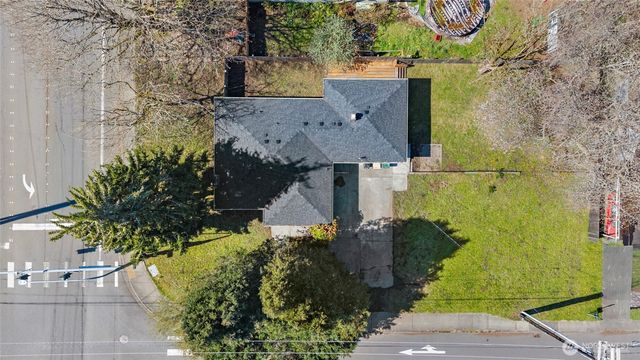 1717 Lake Park Drive SW, Tumwater, WA 98512