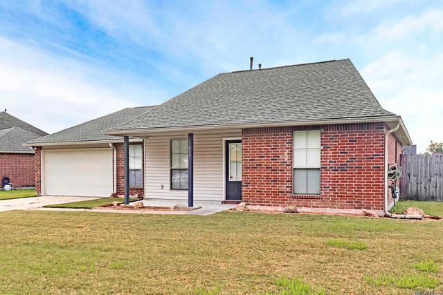 25879 Sagewood Dr, Denham Springs, LA 70726