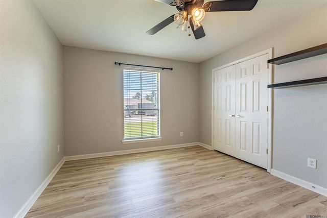 25879 Sagewood Dr, Denham Springs, LA 70726