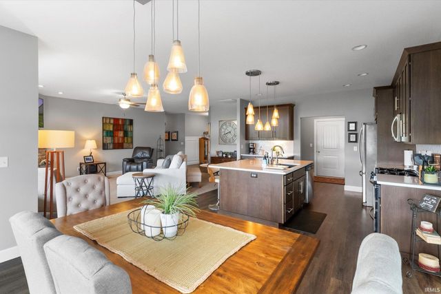 13476 Martingale Cove, Grabill, IN 46741