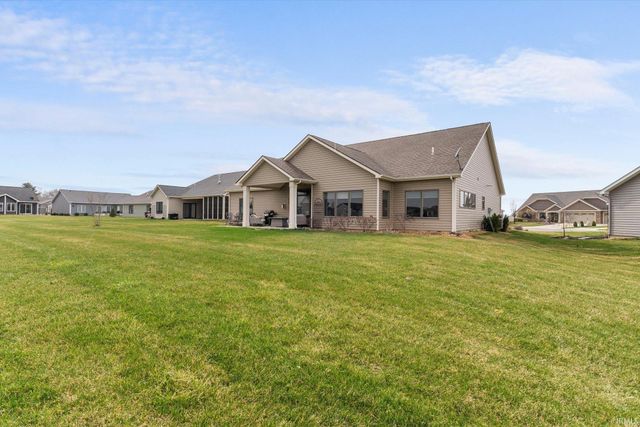 13476 Martingale Cove, Grabill, IN 46741