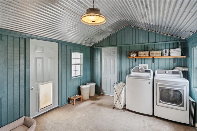 13347 Old China Spring Road, China Spring, TX 76633
