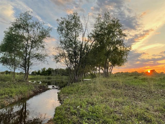 13347 Old China Spring Road, China Spring, TX 76633