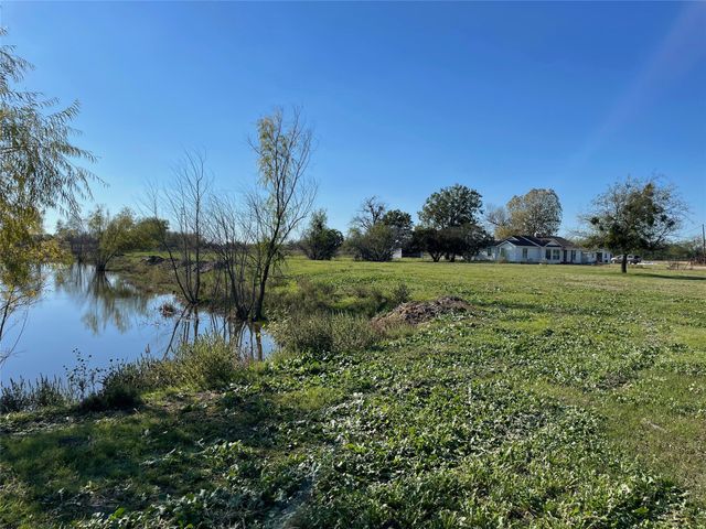 13347 Old China Spring Road, China Spring, TX 76633
