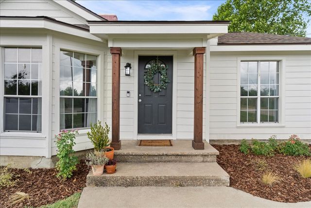 13347 Old China Spring Road, China Spring, TX 76633