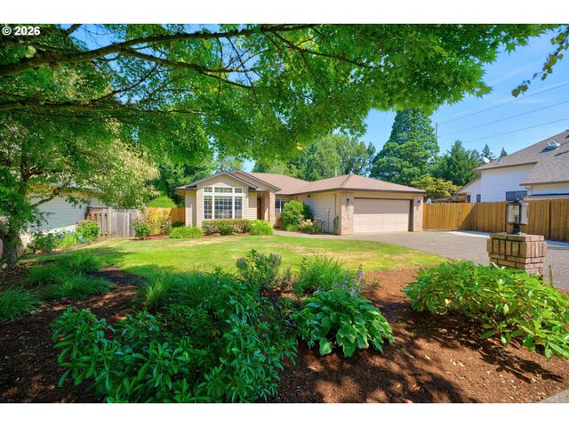 14187 CONWAY Dr, Oregon City, OR 97045