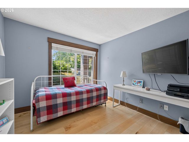 14187 CONWAY Dr, Oregon City, OR 97045