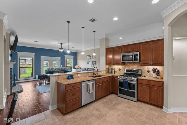 2389 Tallgrass Circle, Bossier City, LA 71111