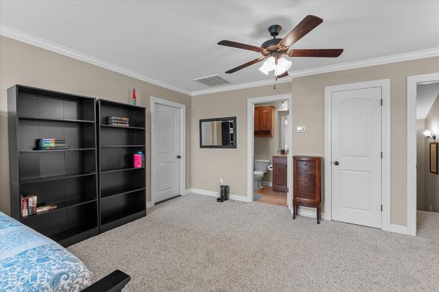 2389 Tallgrass Circle, Bossier City, LA 71111