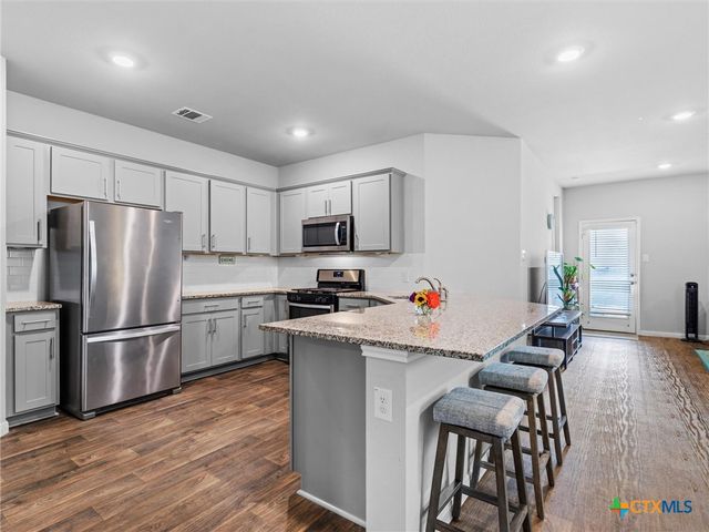 543 Golden Grove Parkway, San Marcos, TX 78666