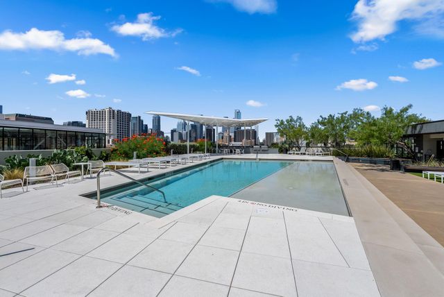 800 Embassy DR 337, Austin, TX 78702