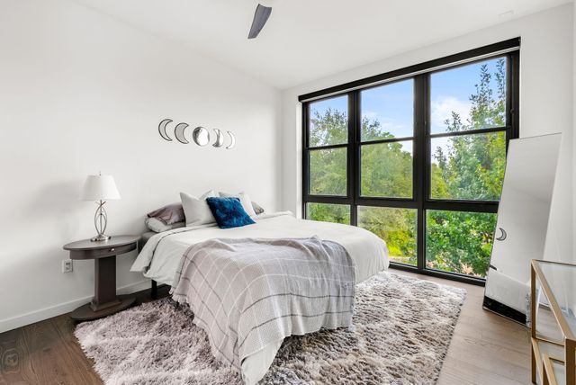 800 Embassy DR 337, Austin, TX 78702