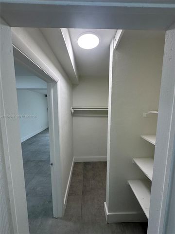 1225 Normandy Drive 8, Miami Beach, FL 33141