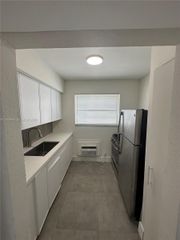 1225 Normandy Drive 8, Miami Beach, FL 33141