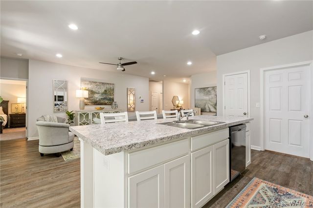 13940 Sir Lancelot Dr, Tuscaloosa, AL 35405