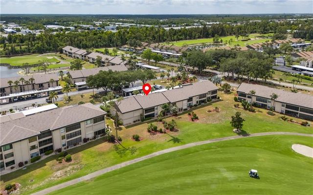 5825 Trailwinds DR 425, Fort Myers, FL 33907