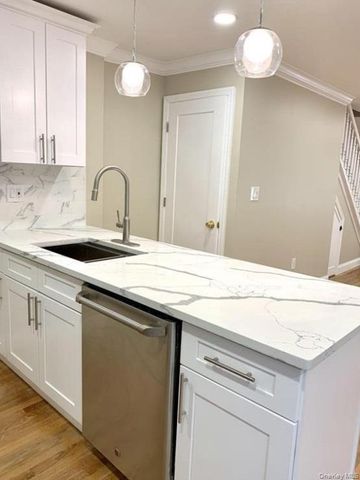 2301 Bathgate Avenue, Bronx, NY 10458