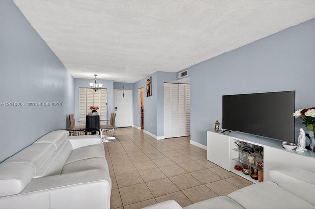 1755 W 60th St D301, Hialeah, FL 33012