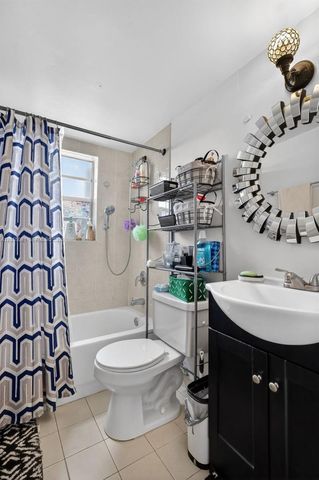 1755 W 60th St D301, Hialeah, FL 33012