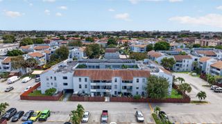 1755 W 60th St D301, Hialeah, FL 33012