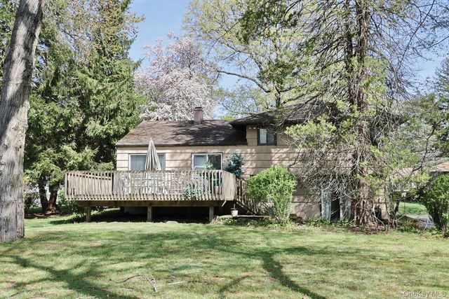 17 Scott Drive, New City, NY 10956