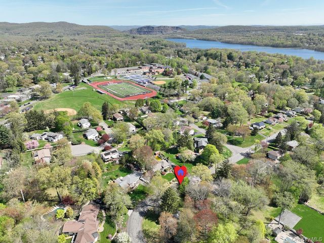 17 Scott Drive, New City, NY 10956