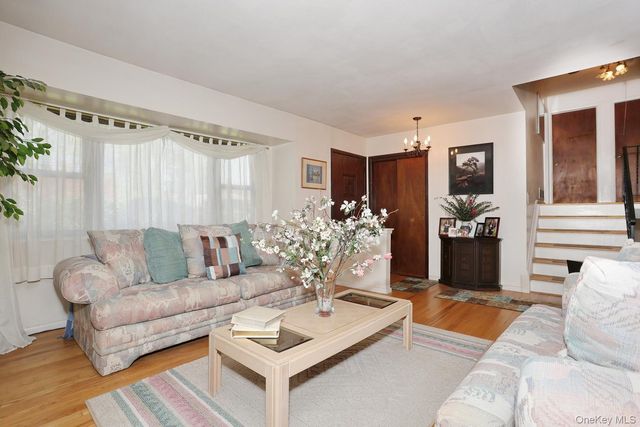 17 Scott Drive, New City, NY 10956