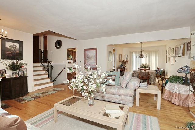 17 Scott Drive, New City, NY 10956