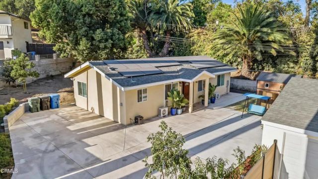 1016 N Palm Drive, Azusa, CA 91702