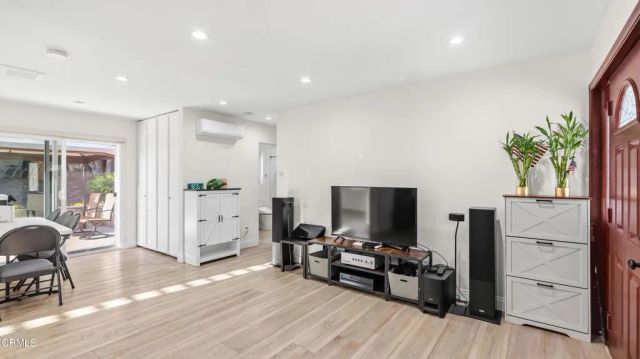 1016 N Palm Drive, Azusa, CA 91702