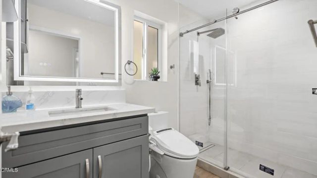 1016 N Palm Drive, Azusa, CA 91702