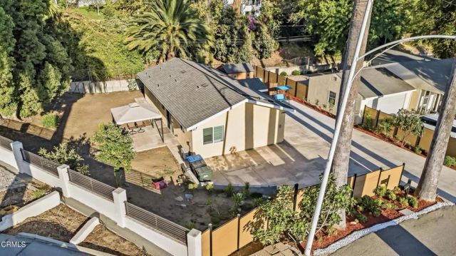 1016 N Palm Drive, Azusa, CA 91702