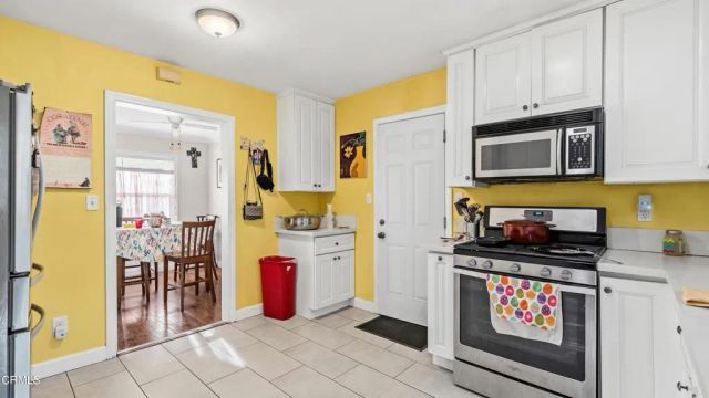 1016 N Palm Drive, Azusa, CA 91702