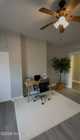 305 E Oak Street, Lake Waccamaw, NC 28450