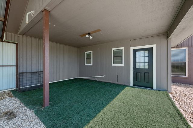 3350 County Road 303, Jarrell, TX 76537