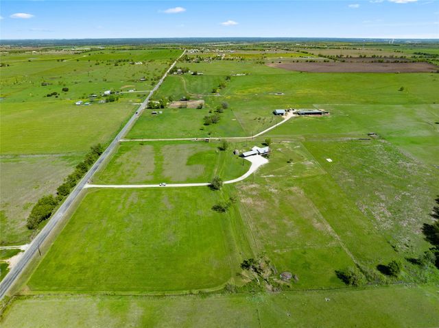 3350 County Road 303, Jarrell, TX 76537