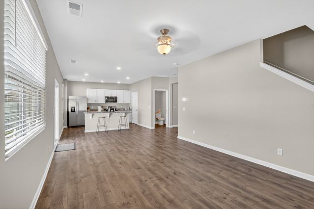 2153 Knox Ln, White House, TN 37188