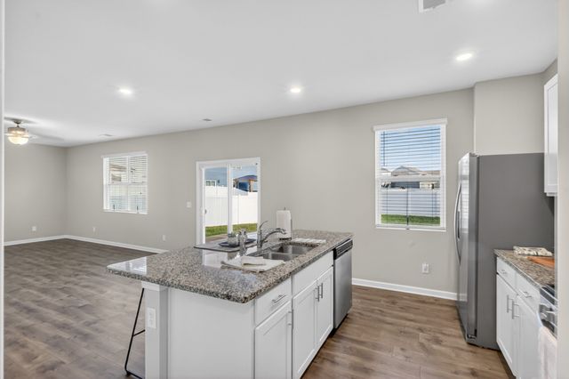 2153 Knox Ln, White House, TN 37188