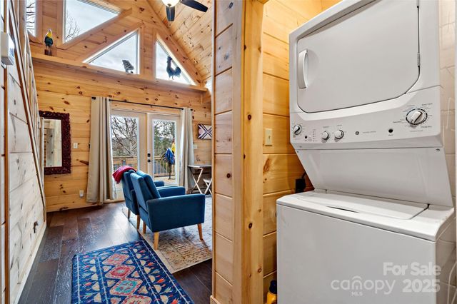 67/69 Flat Top Mountain Road, Fairview, NC 28730