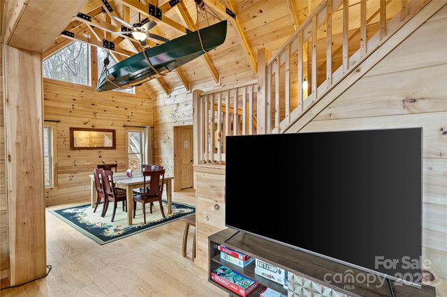 67/69 Flat Top Mountain Road, Fairview, NC 28730