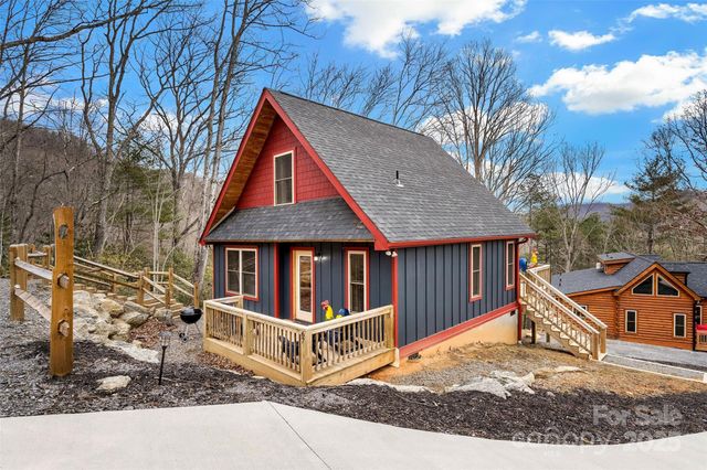 67/69 Flat Top Mountain Road, Fairview, NC 28730