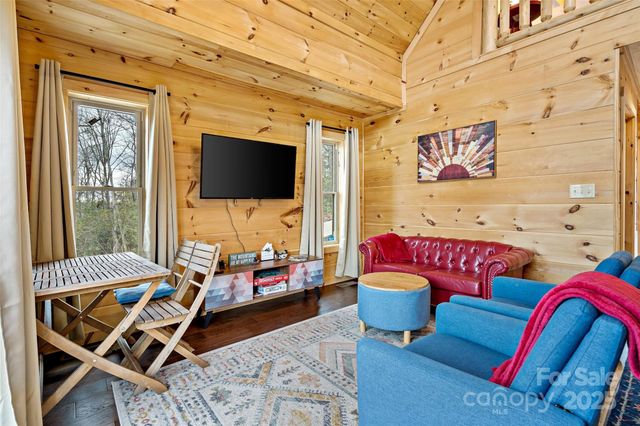 67/69 Flat Top Mountain Road, Fairview, NC 28730