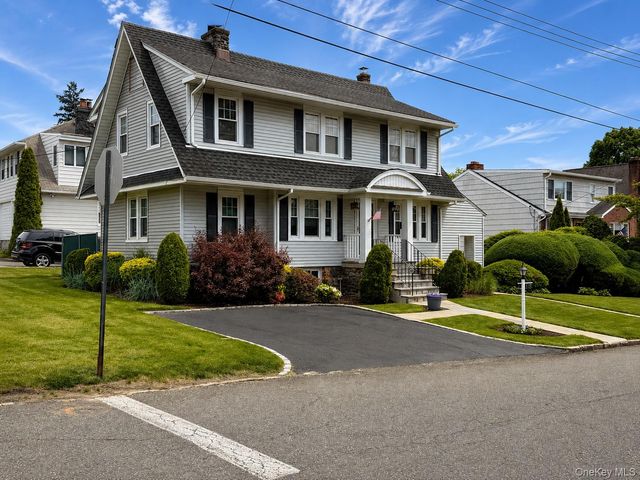 118 Gaylor Road, Scarsdale, NY 10583