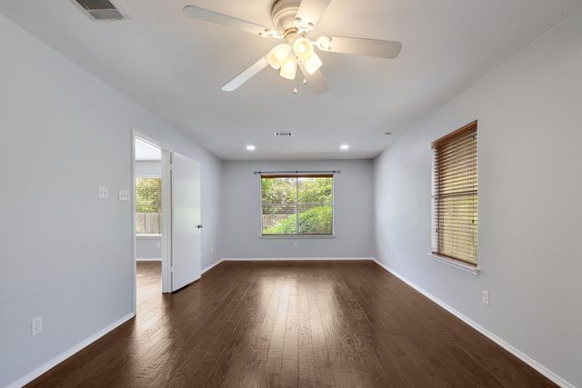 6307 Smith Oak TRL, Austin, TX 78749